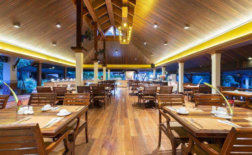 Khaolak Bayfront Resort Takuapa Экстерьер фото
