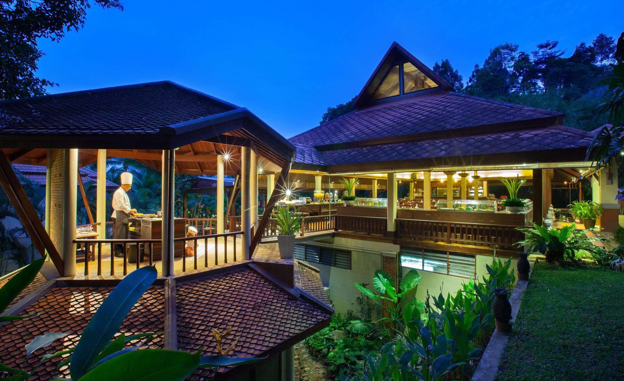 Khaolak Bayfront Resort Takuapa Экстерьер фото